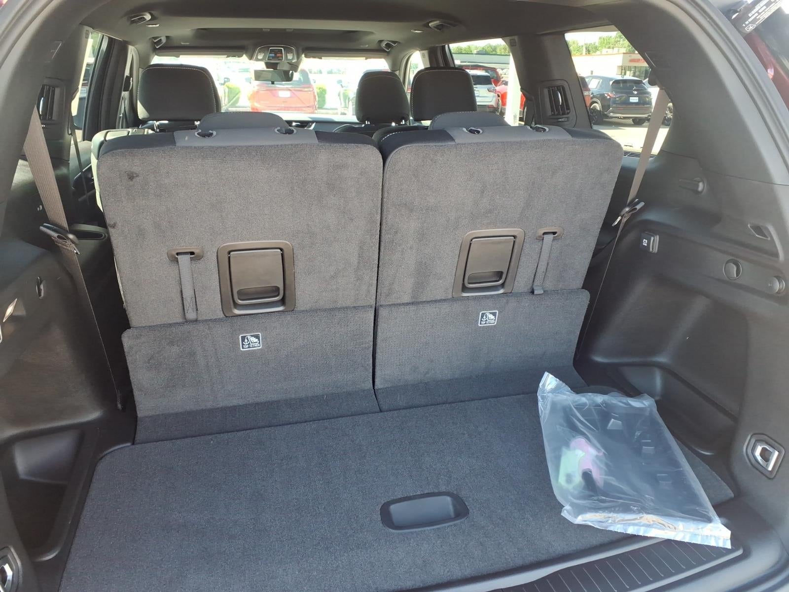 2026 Jeep Grand Cherokee GRAND CHEROKEE L LAREDO X 4X4