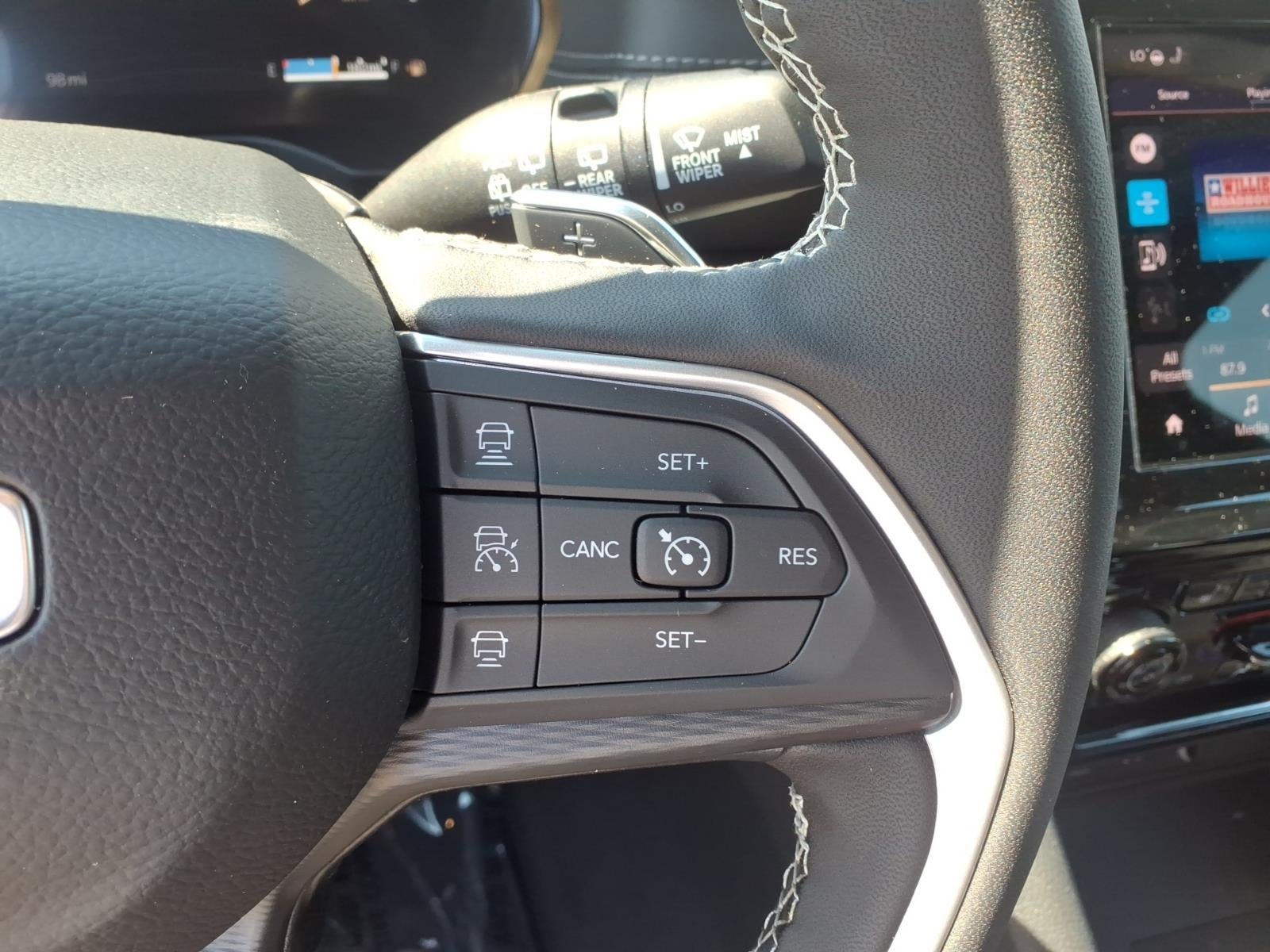 2026 Jeep Grand Cherokee GRAND CHEROKEE L LAREDO X 4X4