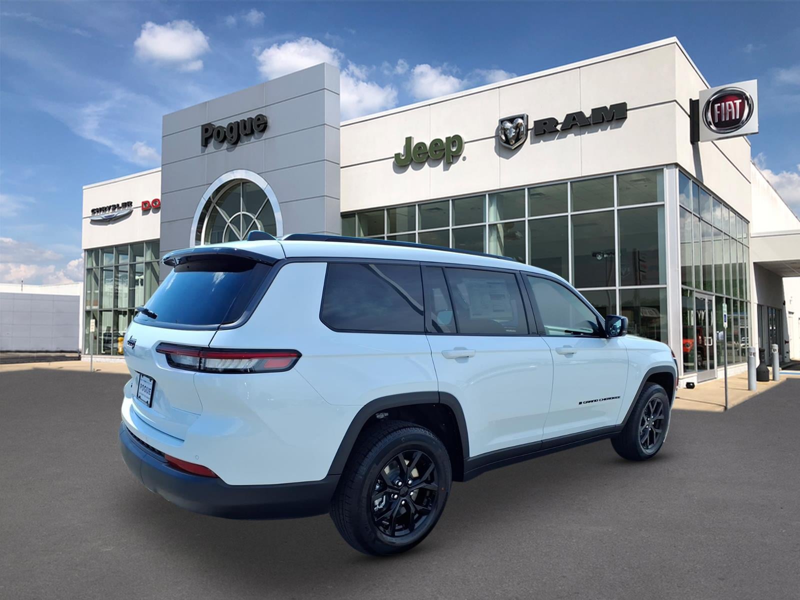 2026 Jeep Grand Cherokee GRAND CHEROKEE L LAREDO ALTITUDE 4X4