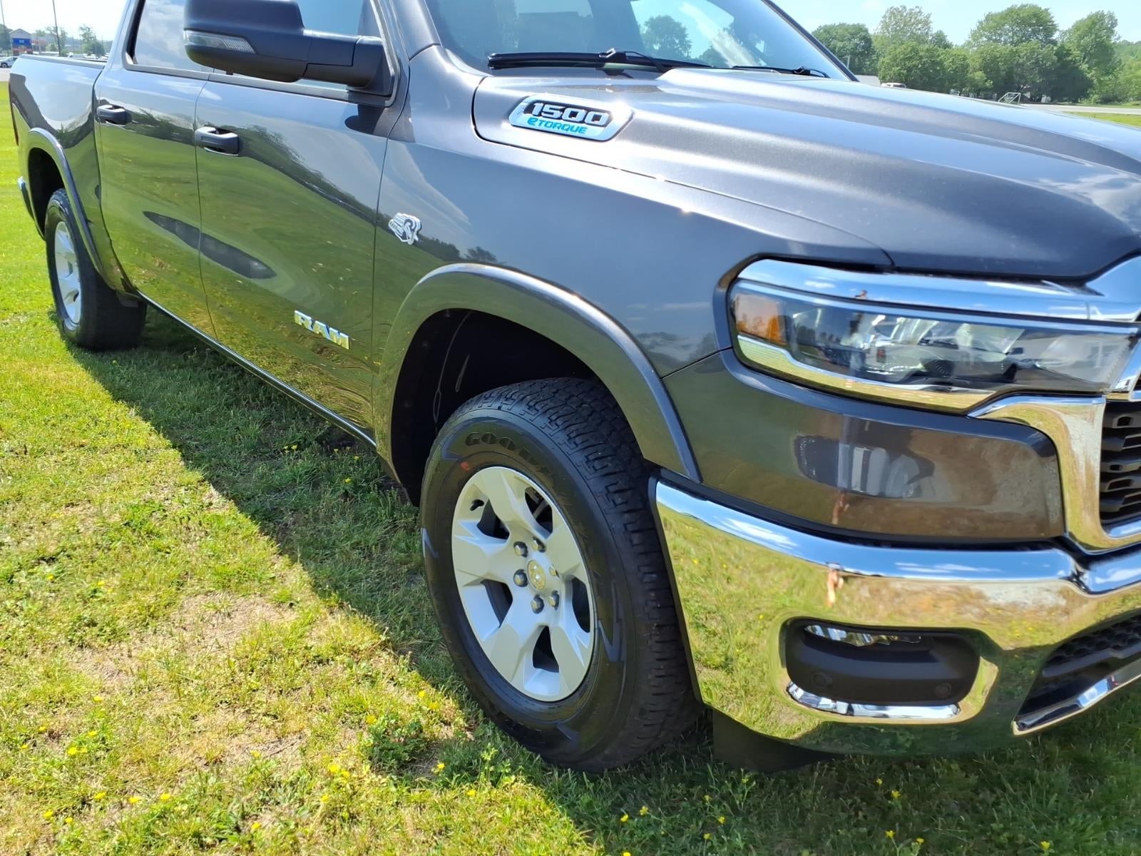 2026 RAM 1500 RAM 1500 BIG HORN CREW CAB 4X4 5'7' BOX