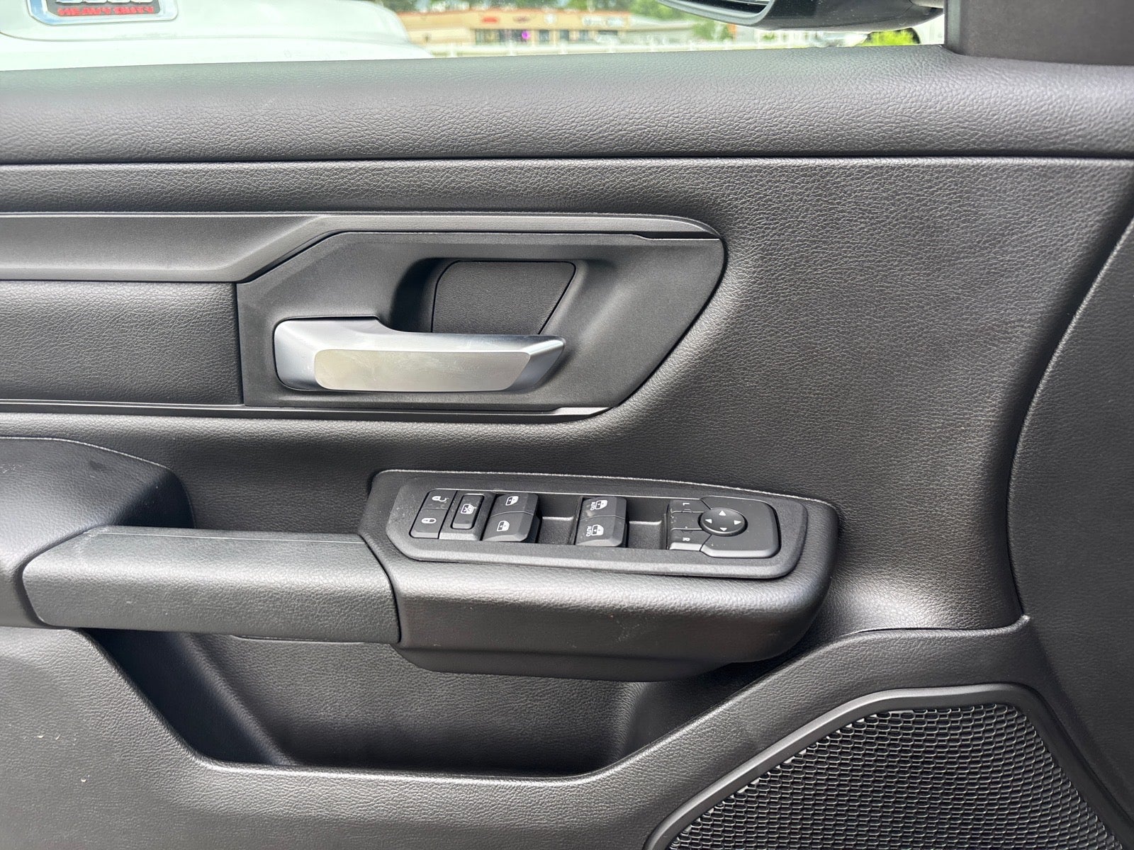 2026 RAM 1500 RAM 1500 EXPRESS CREW CAB 4X4 5'7' BOX
