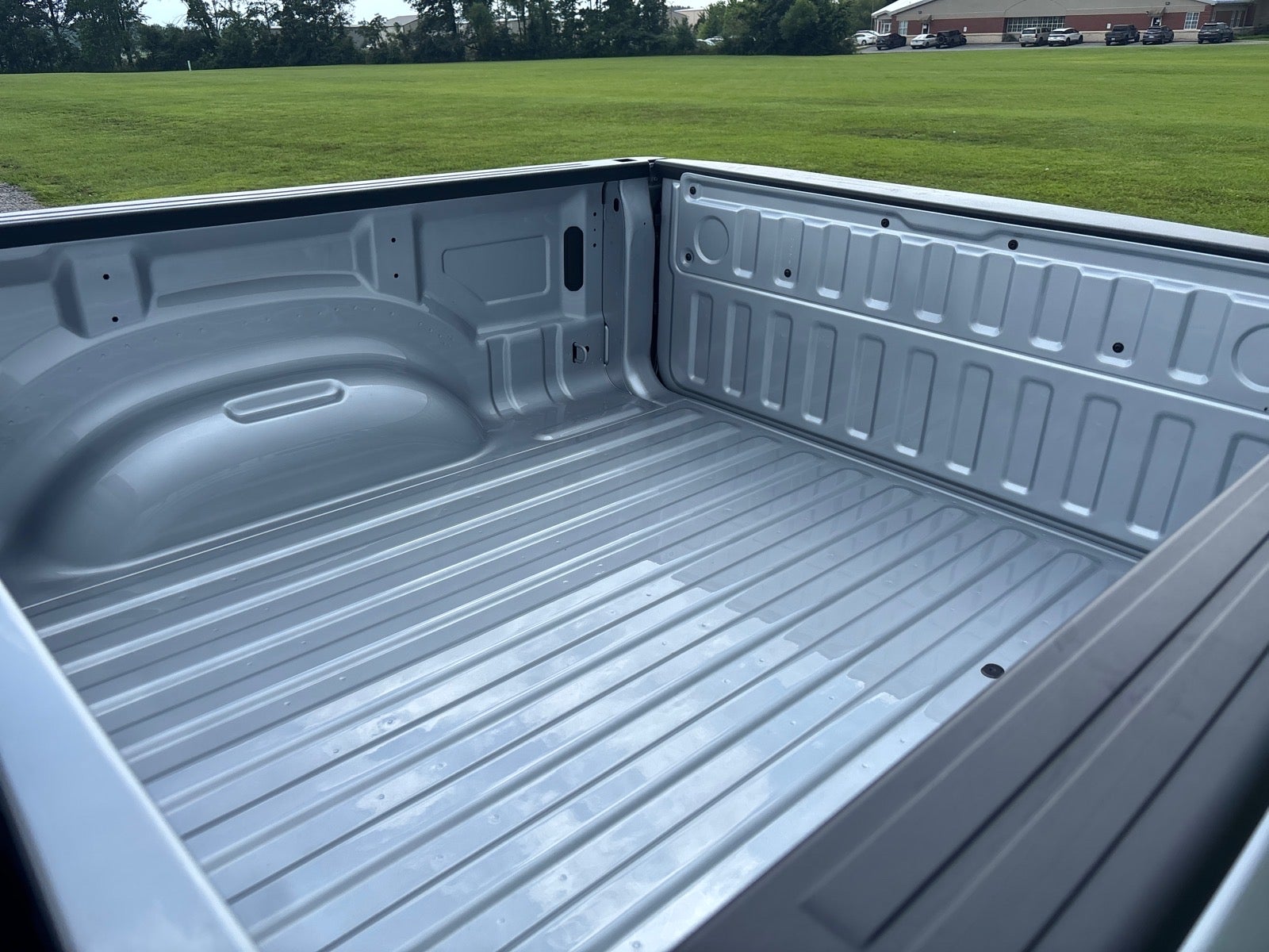 2026 RAM 1500 RAM 1500 EXPRESS CREW CAB 4X4 5'7' BOX