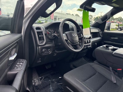 2026 RAM 1500 RAM 1500 EXPRESS CREW CAB 4X4 5'7' BOX