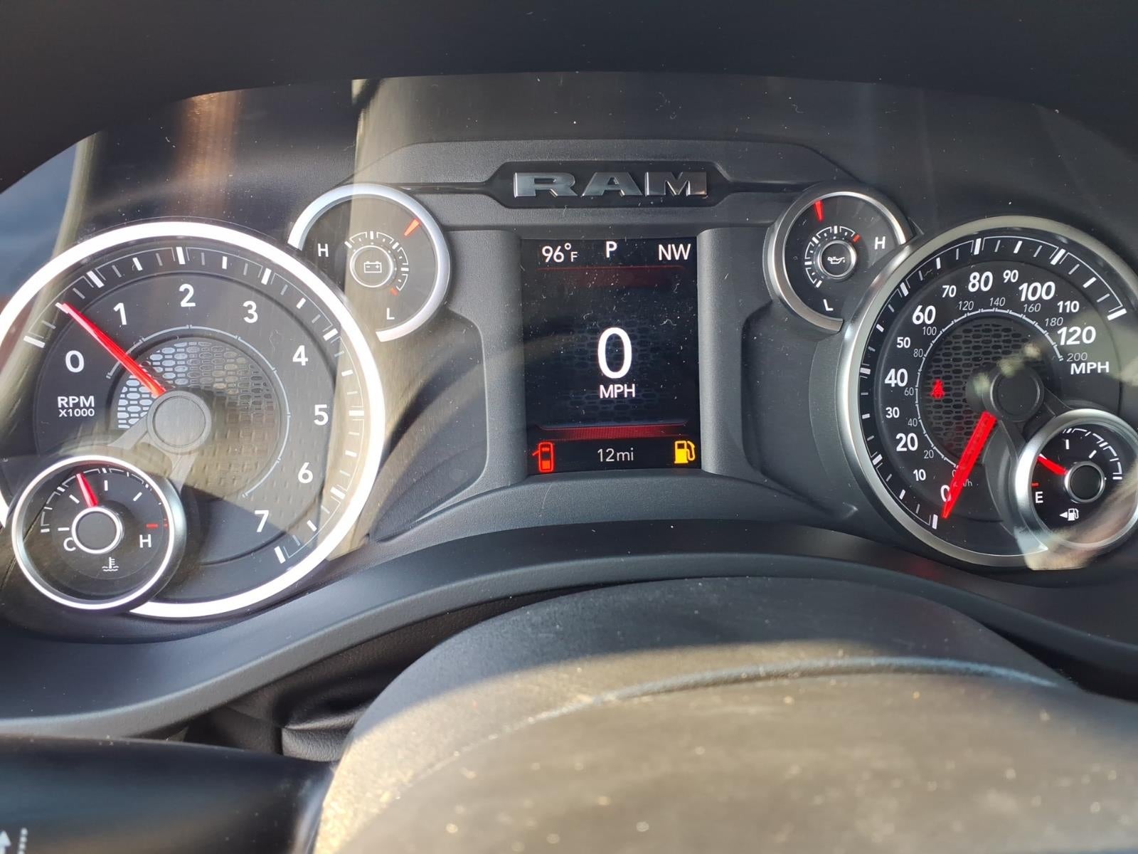 2026 RAM Ram 1500 RAM 1500 TRADESMAN CREW CAB 4X4 5'7' BOX