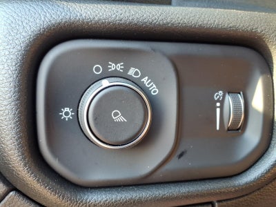 2026 RAM Ram 1500 RAM 1500 TRADESMAN CREW CAB 4X4 5'7' BOX