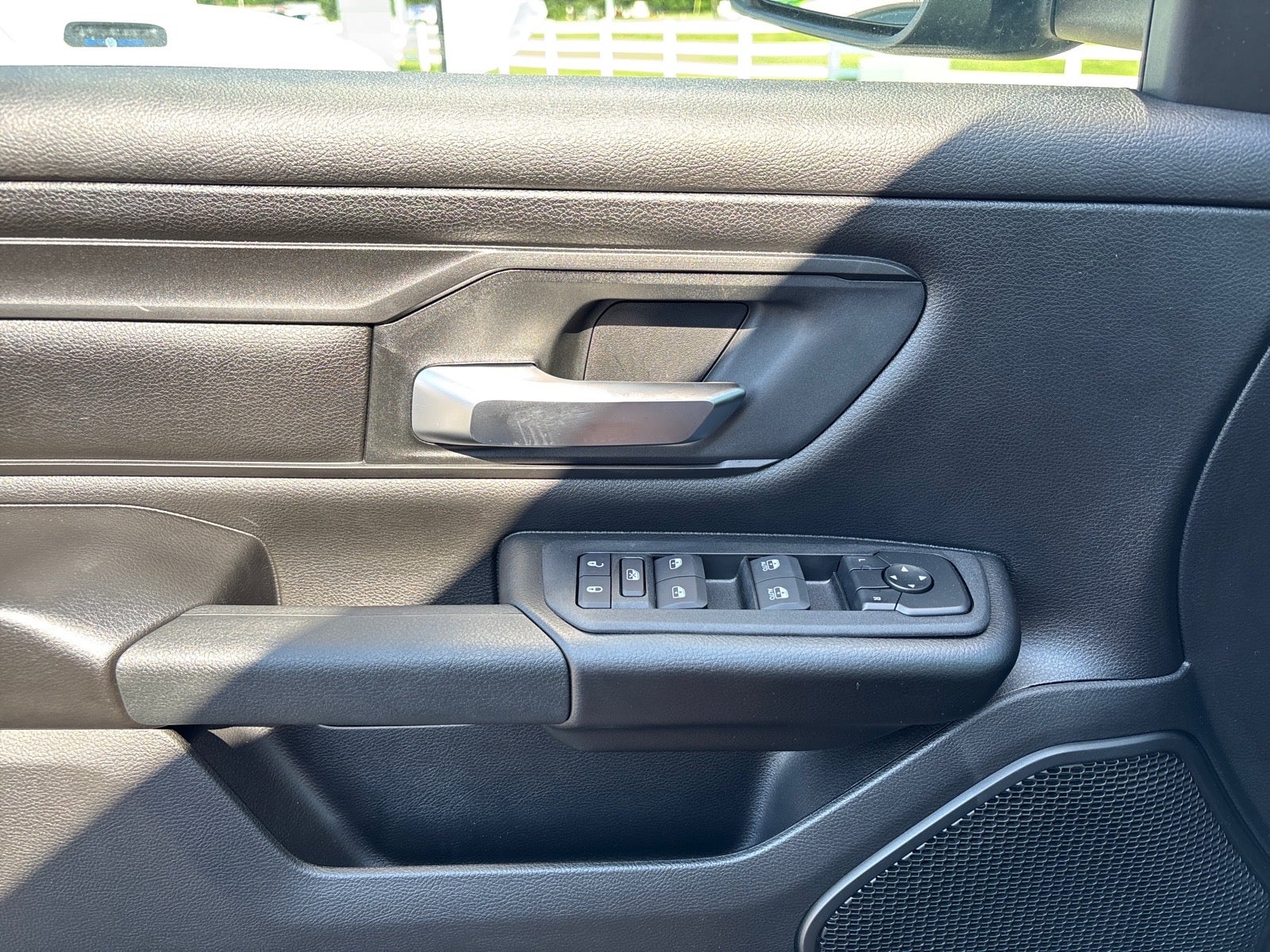 2026 RAM 1500 RAM 1500 EXPRESS CREW CAB 4X4 5'7' BOX