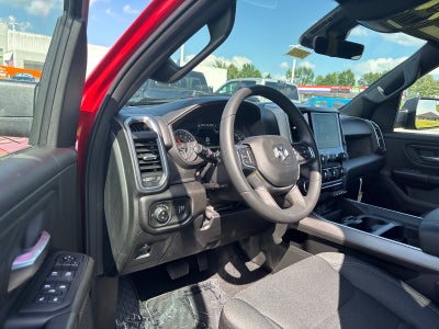 2026 RAM 1500 RAM 1500 EXPRESS CREW CAB 4X4 5'7' BOX