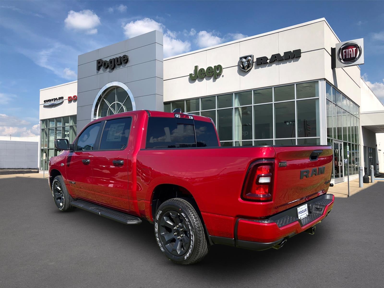 2026 RAM 1500 RAM 1500 EXPRESS CREW CAB 4X4 5'7' BOX