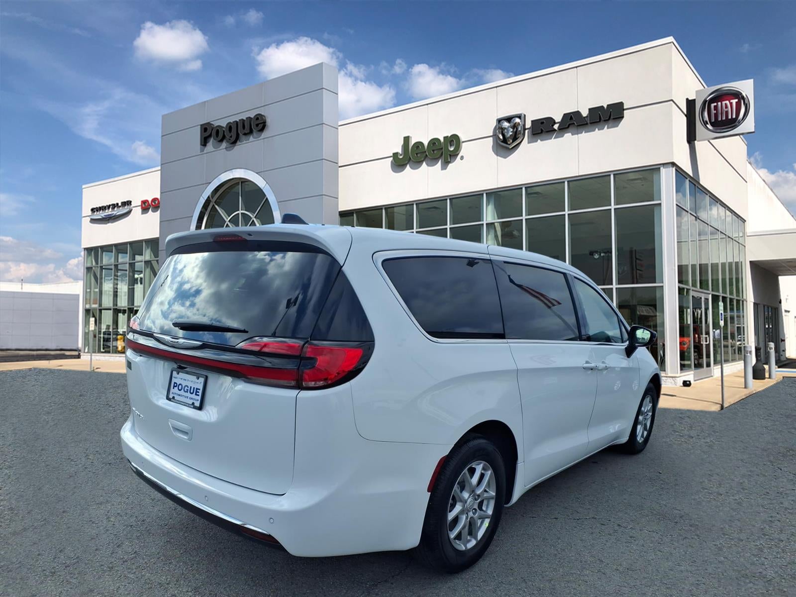 2026 Chrysler Pacifica PACIFICA SELECT