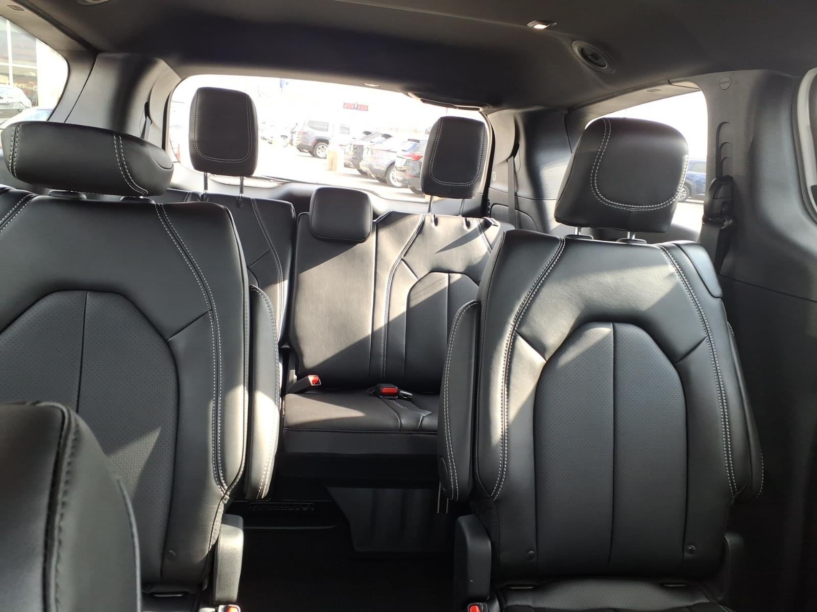 2026 Chrysler Pacifica PACIFICA SELECT