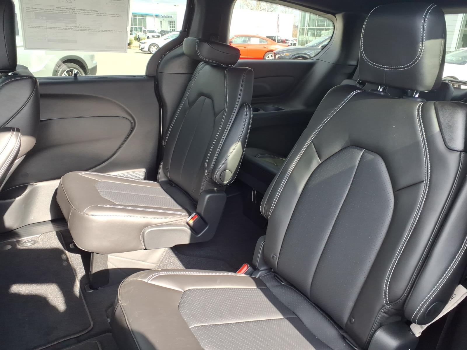 2026 Chrysler Pacifica PACIFICA SELECT