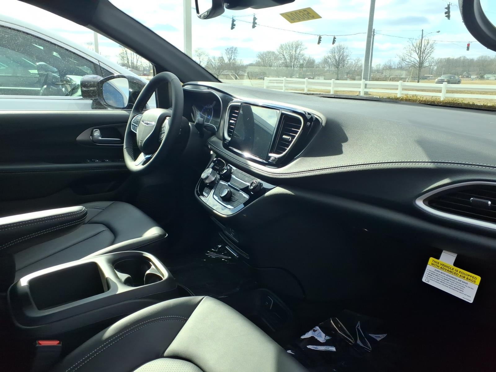 2026 Chrysler Pacifica PACIFICA SELECT