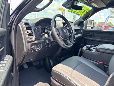 2026 RAM 3500 RAM 3500 TRADESMAN CREW CAB 4X4 8' BOX