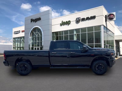 2026 RAM 3500 RAM 3500 TRADESMAN CREW CAB 4X4 8' BOX