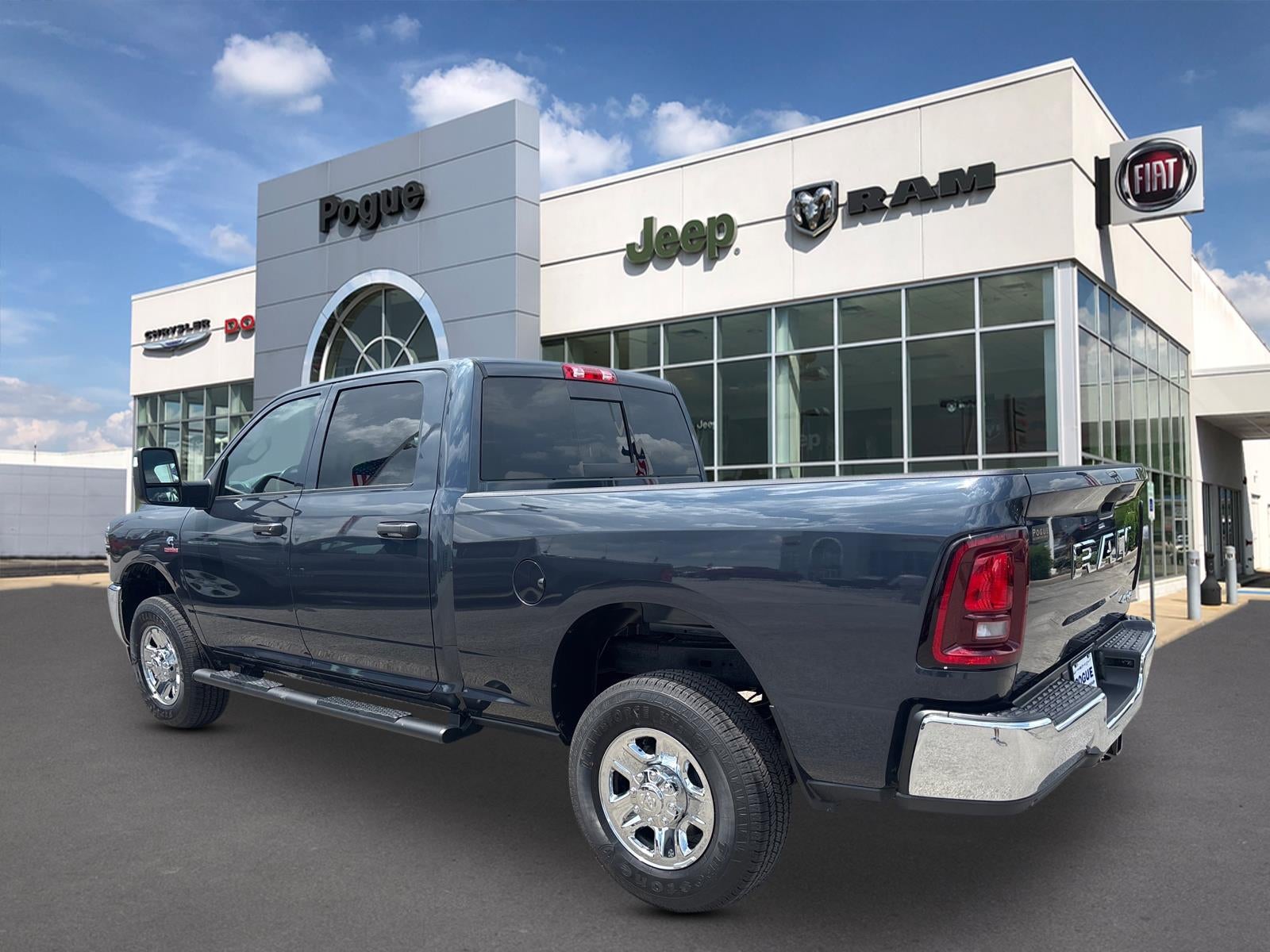 2026 RAM 2500 RAM 2500 TRADESMAN CREW CAB 4X4 6'4' BOX