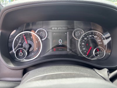 2026 RAM 2500 RAM 2500 TRADESMAN CREW CAB 4X4 6'4' BOX