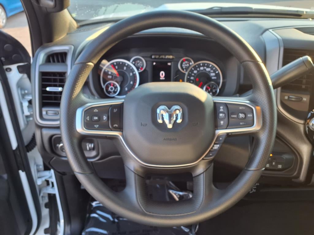 2026 RAM 2500 RAM 2500 TRADESMAN CREW CAB 4X4 6'4' BOX