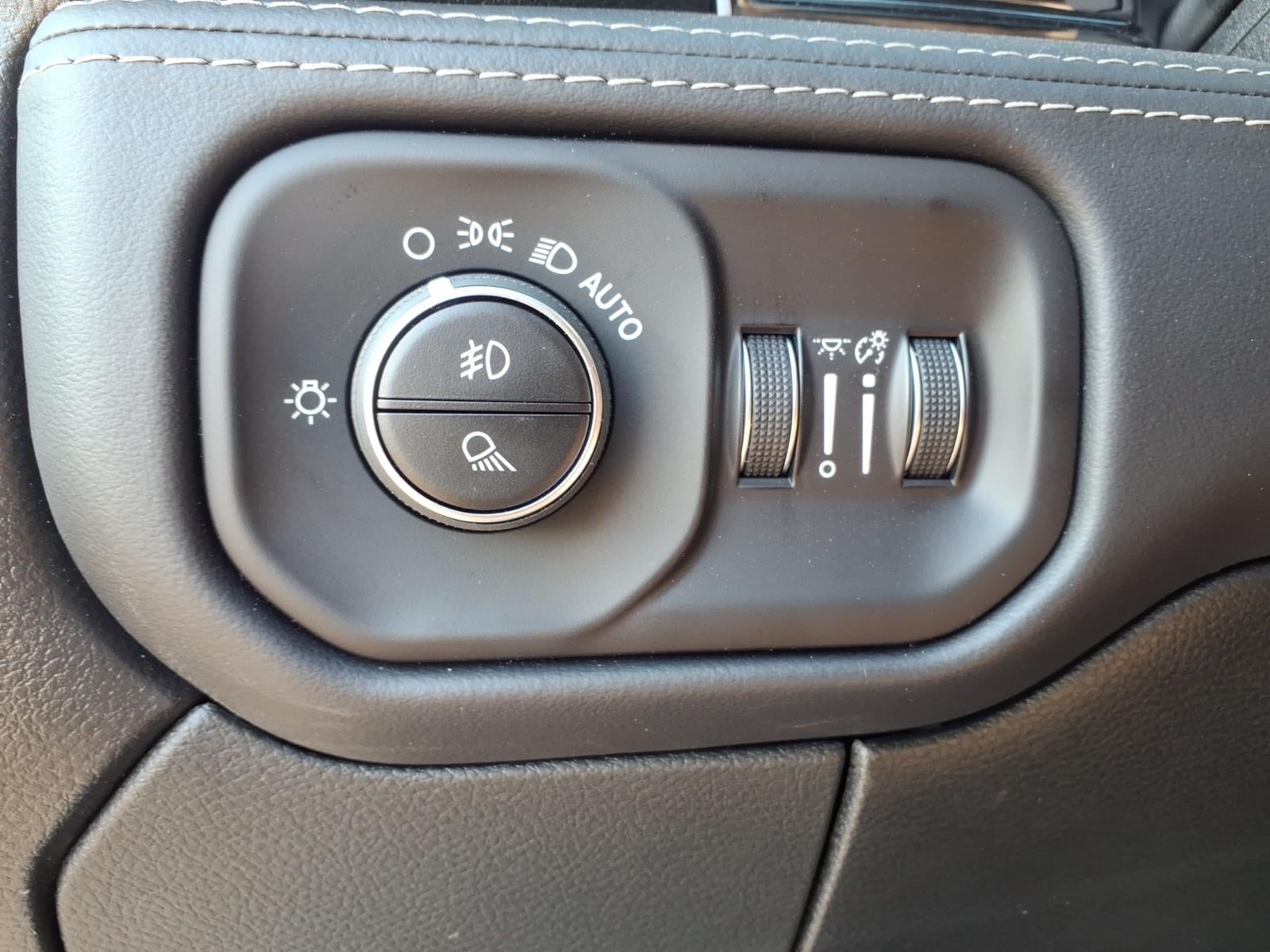 2026 RAM Ram 2500 RAM 2500 LIMITED CREW CAB 4X4 6'4' BOX