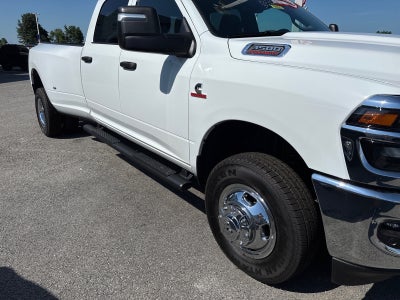 2026 RAM 3500 RAM 3500 TRADESMAN CREW CAB 4X4 8' BOX
