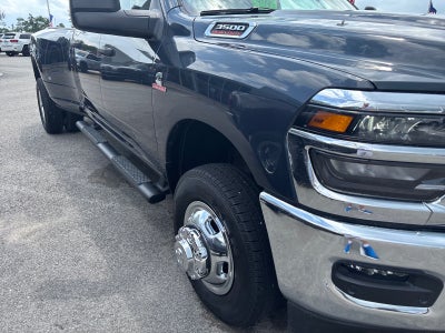 2026 RAM 3500 RAM 3500 TRADESMAN CREW CAB 4X4 8' BOX