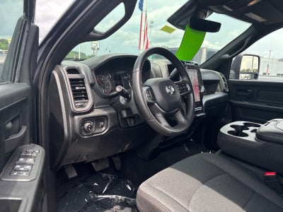 2026 RAM 3500 RAM 3500 TRADESMAN CREW CAB 4X4 8' BOX