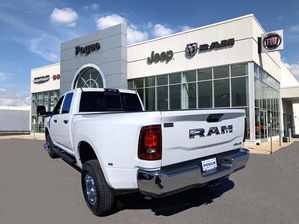 2026 RAM Ram 3500 RAM 3500 TRADESMAN CREW CAB 4X4 8' BOX
