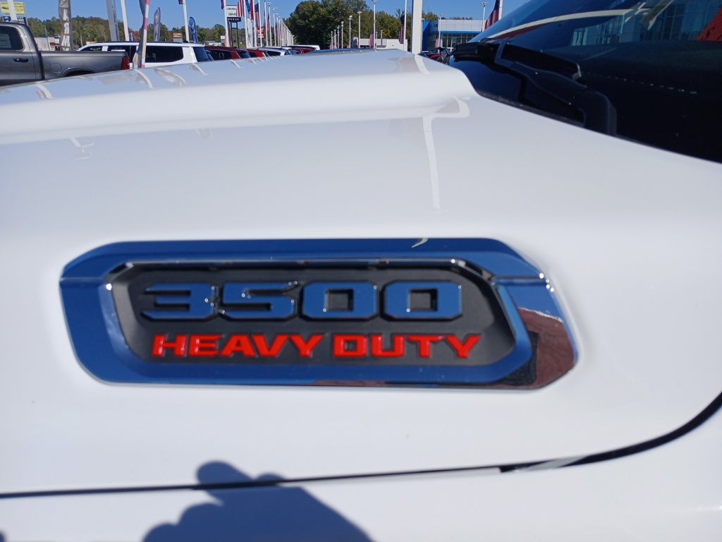 2026 RAM Ram 3500 RAM 3500 TRADESMAN CREW CAB 4X4 8' BOX