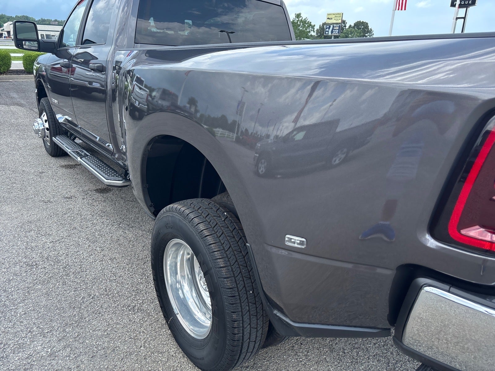 2026 RAM 3500 RAM 3500 BIG HORN CREW CAB 4X4 8' BOX