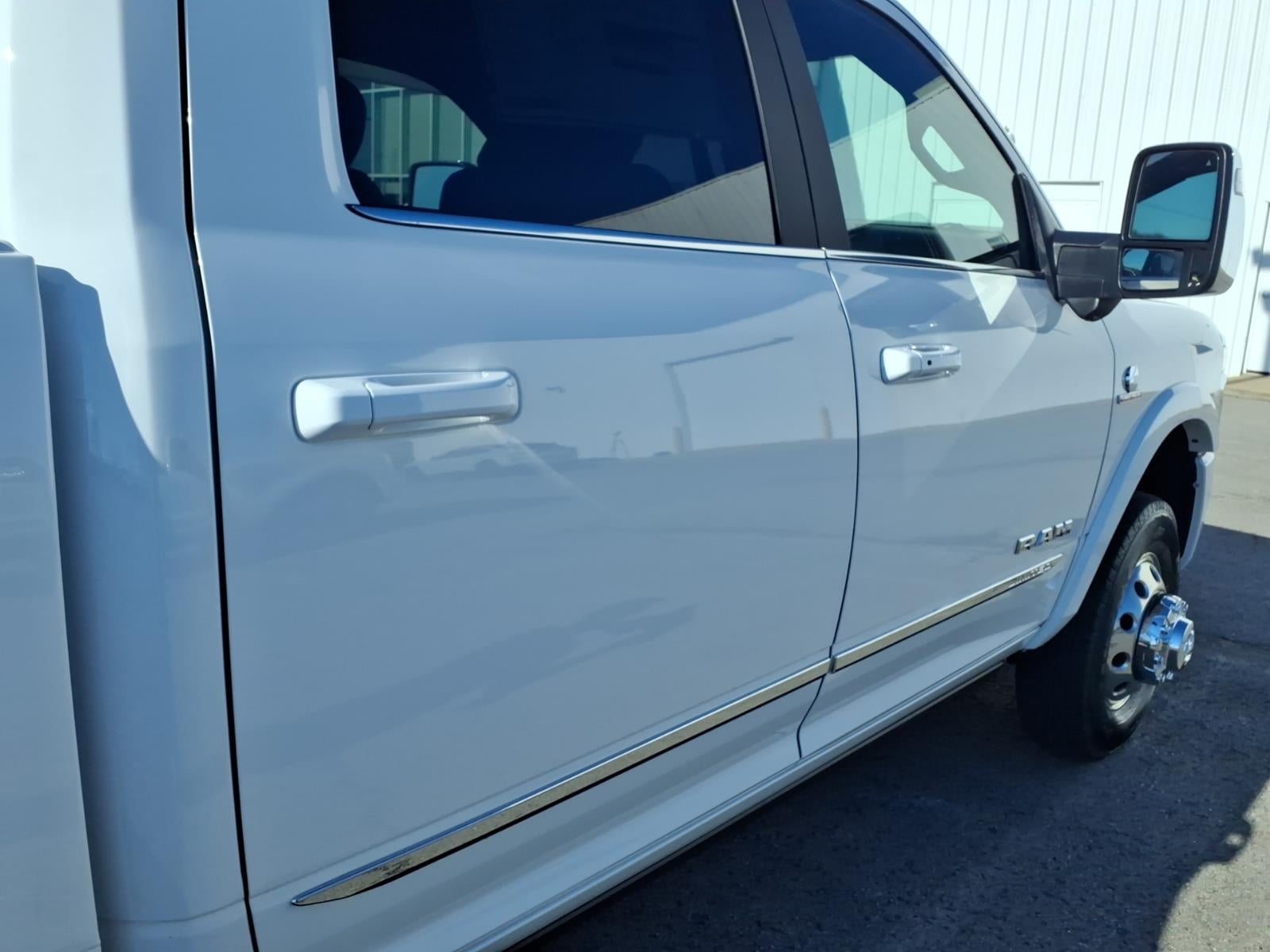 2026 RAM Ram 3500 RAM 3500 LIMITED CREW CAB 4X4 8' BOX