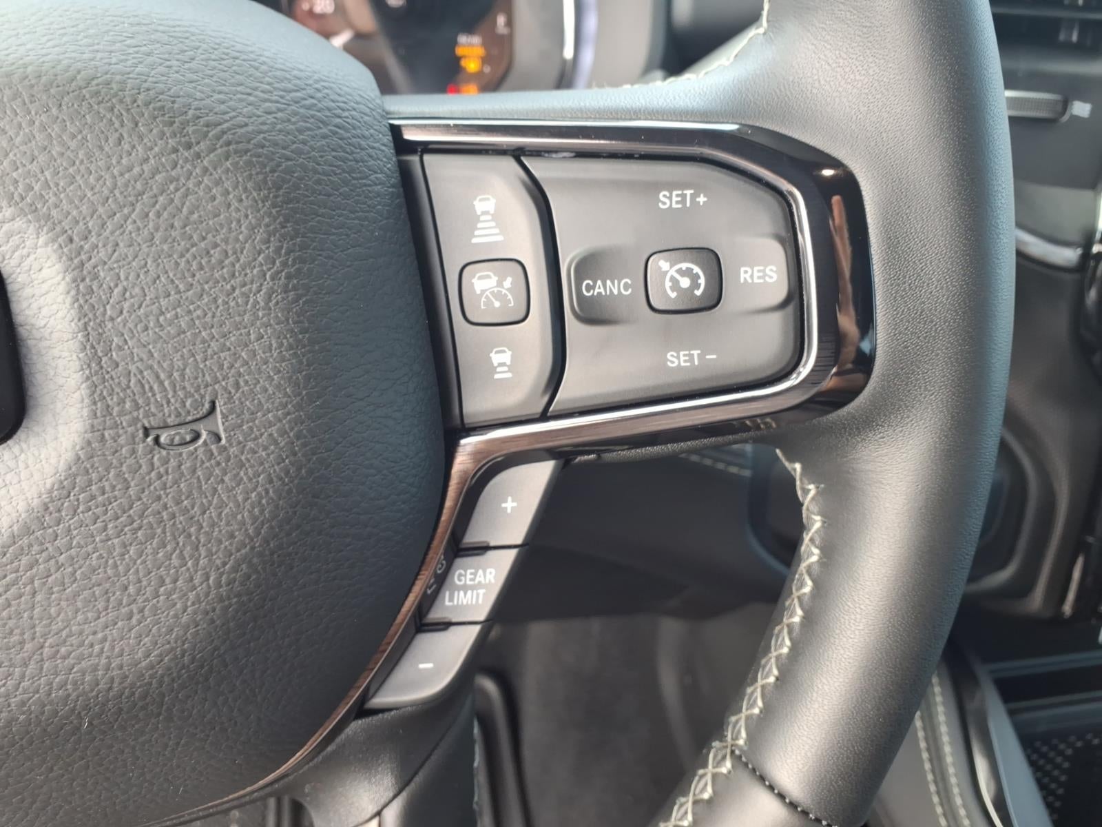 2026 RAM Ram 3500 RAM 3500 LIMITED CREW CAB 4X4 8' BOX