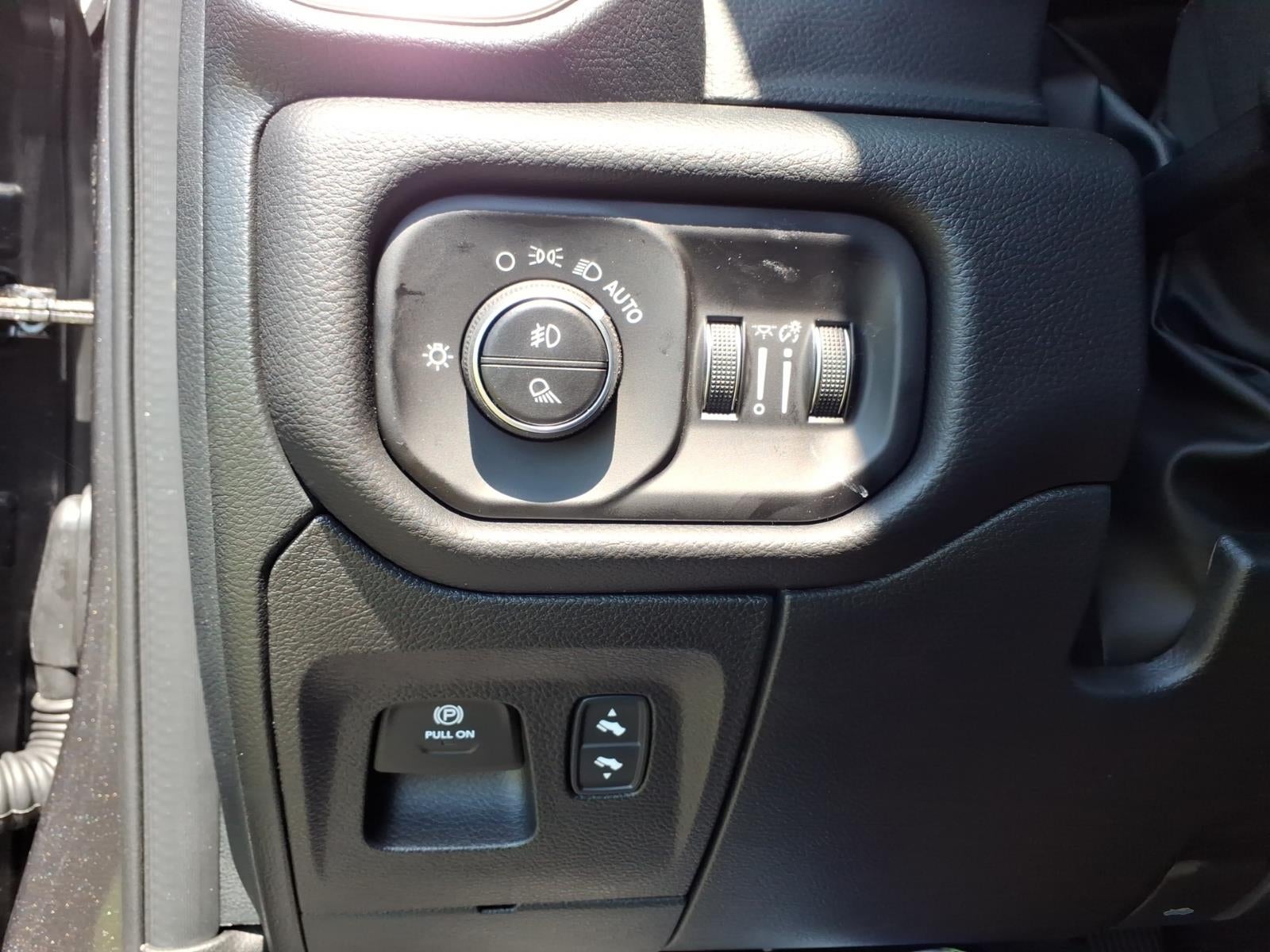 2026 RAM 1500 RAM 1500 LARAMIE CREW CAB 4X4 5'7' BOX