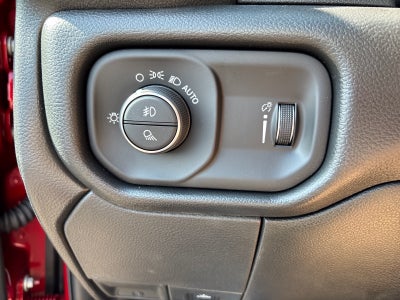 2026 RAM 2500 RAM 2500 TRADESMAN CREW CAB 4X4 6'4' BOX
