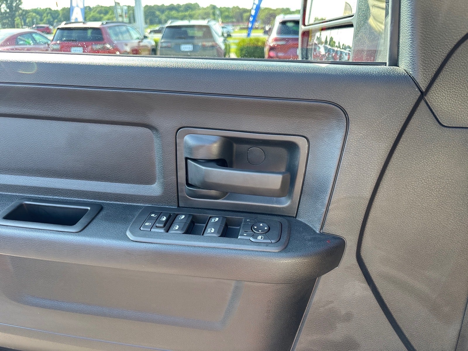 2026 RAM 2500 RAM 2500 TRADESMAN CREW CAB 4X4 6'4' BOX