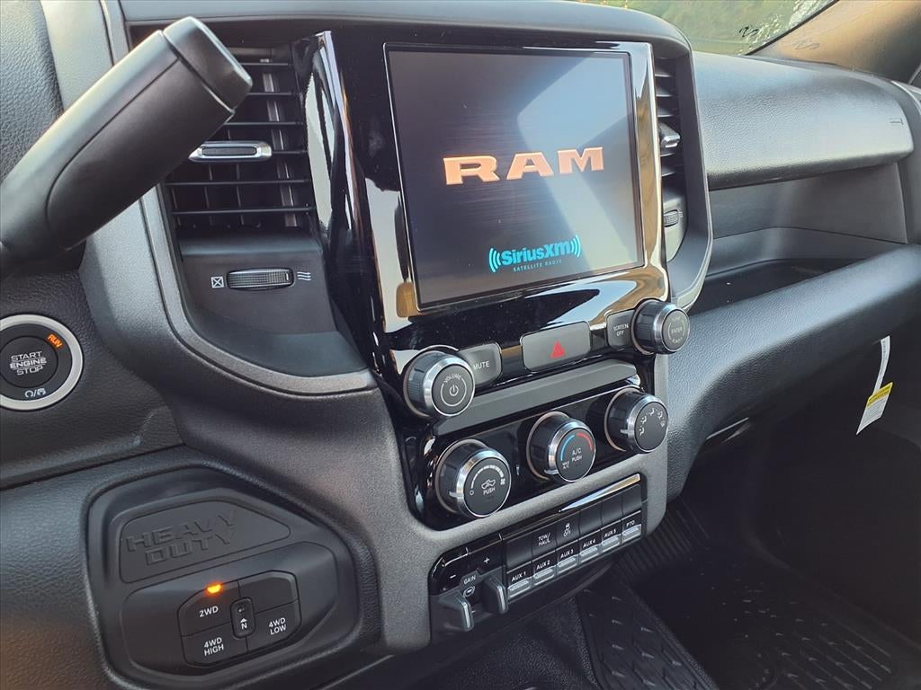 2026 RAM Ram 3500 Chassis Cab RAM 3500 TRADESMAN CHASSIS REGULAR CAB 4X4 60' CA