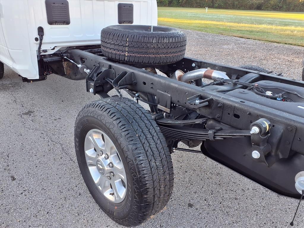 2026 RAM Ram 3500 Chassis Cab RAM 3500 TRADESMAN CHASSIS REGULAR CAB 4X4 60' CA