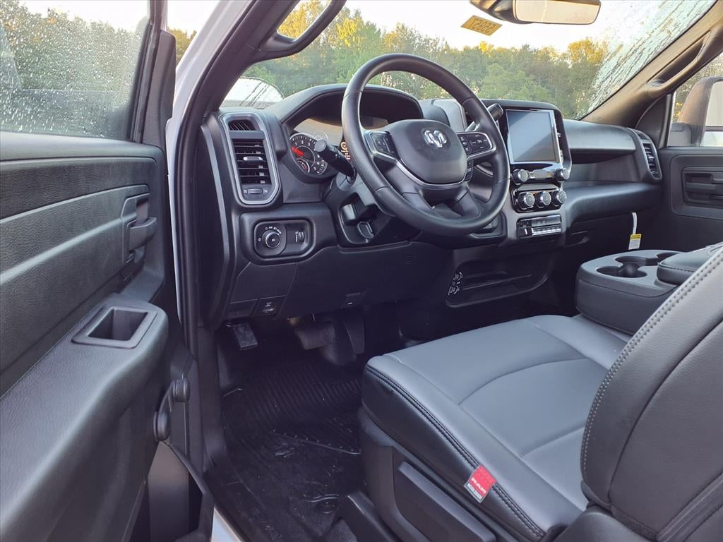 2026 RAM Ram 3500 Chassis Cab RAM 3500 TRADESMAN CHASSIS REGULAR CAB 4X4 60' CA