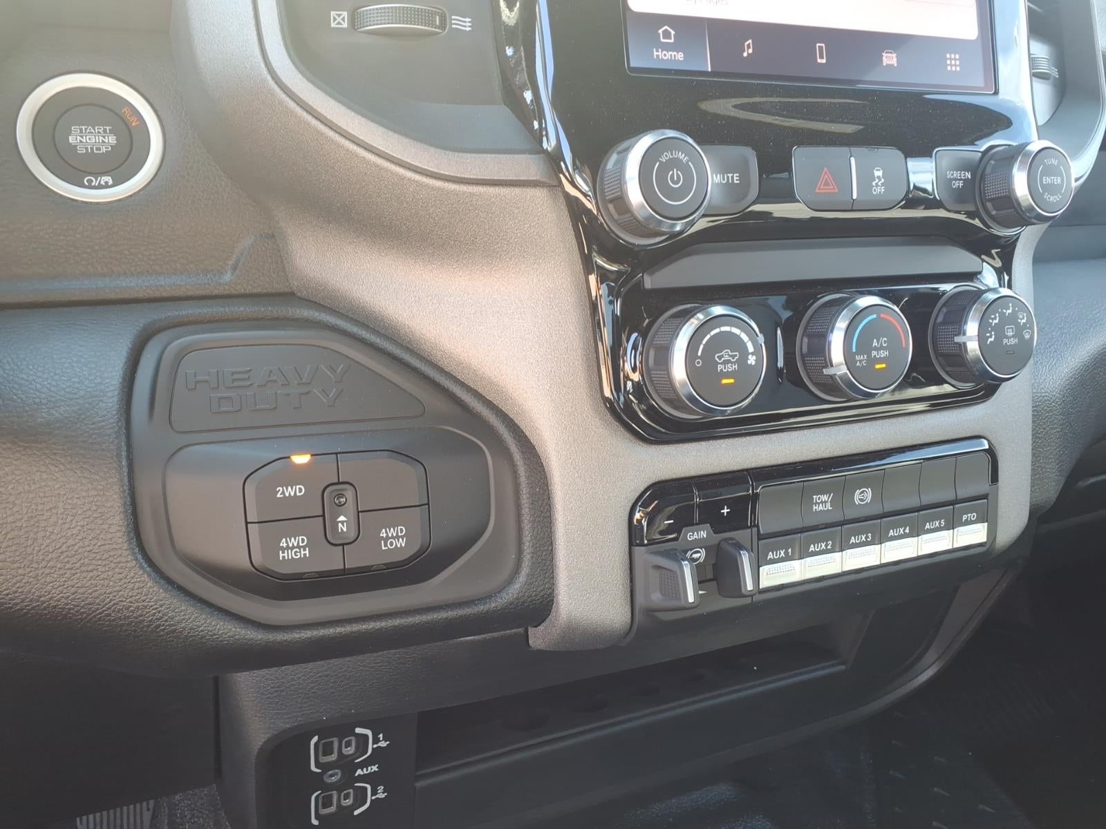 2026 RAM 3500 RAM 3500 TRADESMAN CREW CAB CHASSIS 4X4 60' CA