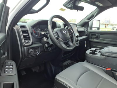 2026 RAM Ram 3500 Chassis Cab RAM 3500 TRADESMAN CREW CAB CHASSIS 4X4 60' CA